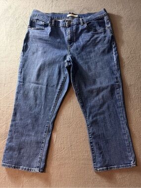 Levi’s - Classic Denim Capri